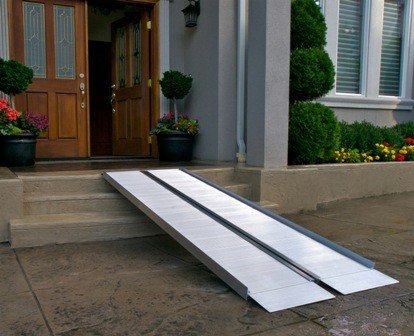 Homecare Products, Inc EZ - Access 8 FT Maleta Rampa Si...